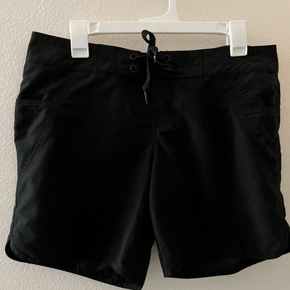 Ripcurl black women’s board shorts size 9